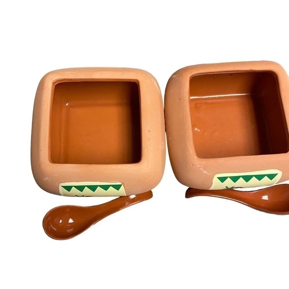 Terra Cotta set‎ of salsa bowls with spoons